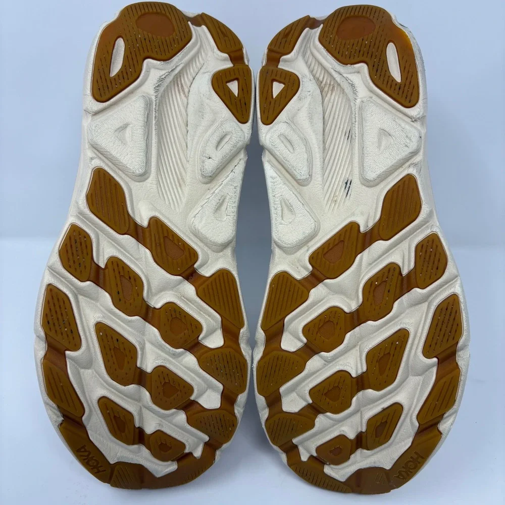 Hoka Clifton 9 Women's Size 10 Sandstone Cream Running Shoes (1127896 SNC)